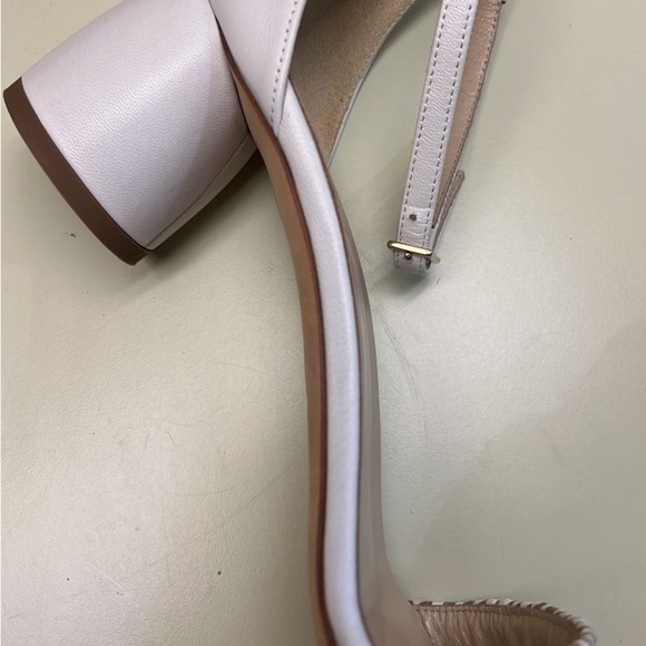 MADE IN ITALY GIOVANNA GRAZZINI LEATHER  White and Tan Sandals with Ankle Strap main image 1
